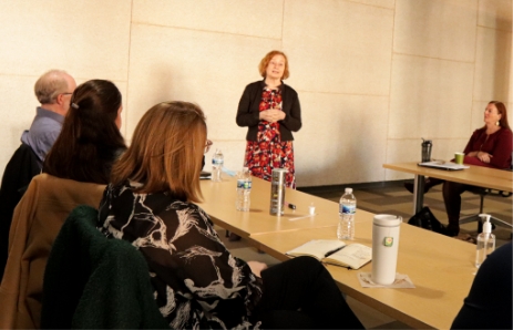  Elevate CEO Anne Evens presenting to a group of people