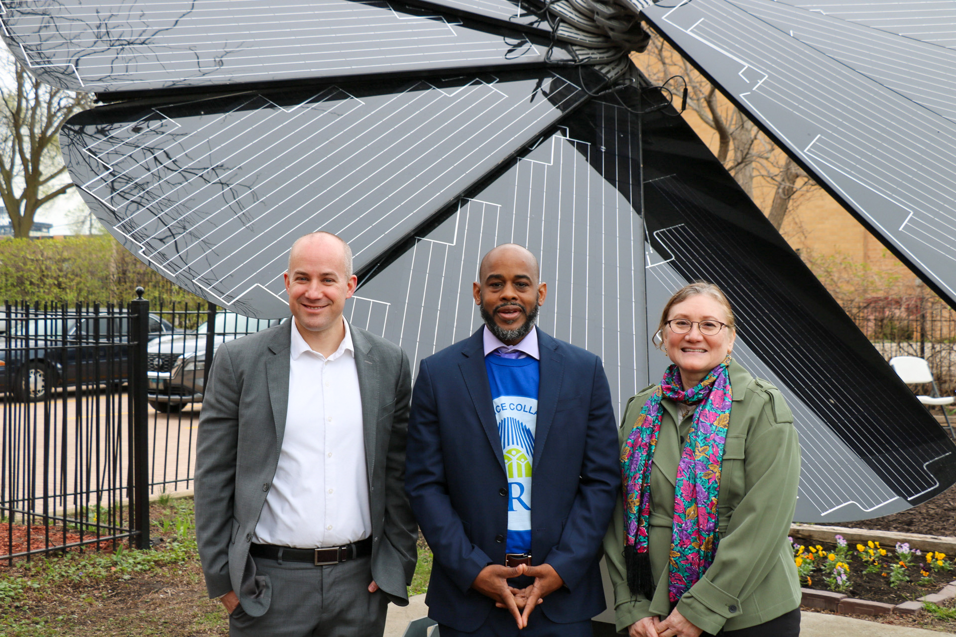 Related post: SmartFlower in Bronzeville: A Bloom of Art, Energy, and Hope