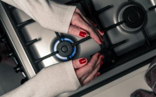 Too Many Chicago Families Struggle with Energy Insecurity